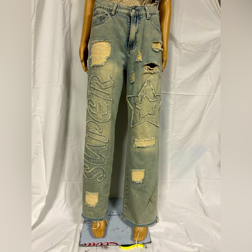Oli & Hali jeans M  at front have super sign on the back star sign wear ones